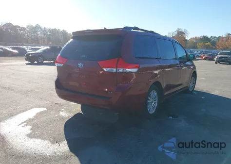 2011 Toyota Sienna Xle V6 from USA, damaged, VIN 5TDYK3DC4BS152950